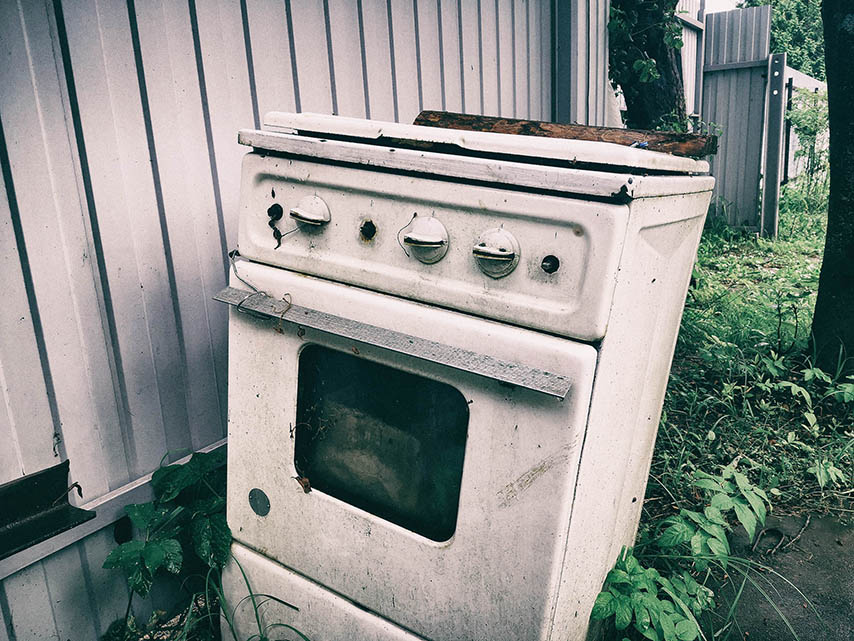 Вывоз старой мебели в Волгограде